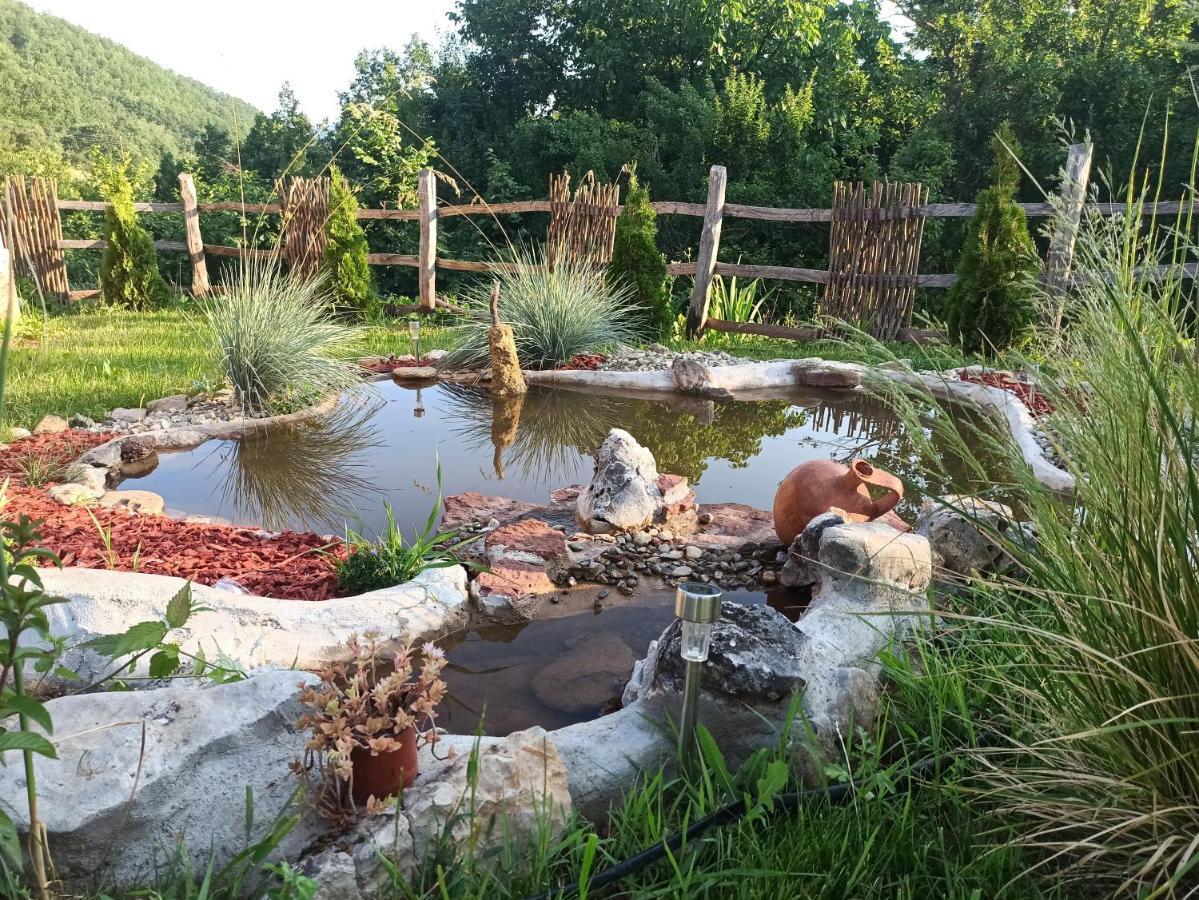 Seosko Domacinstvo „Gabar” Villa Custica Exterior foto