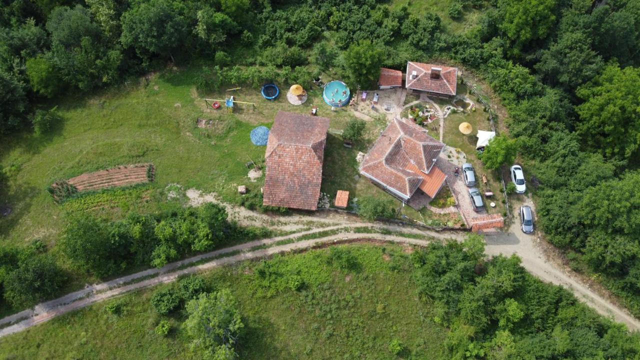 Seosko Domacinstvo „Gabar” Villa Custica Exterior foto
